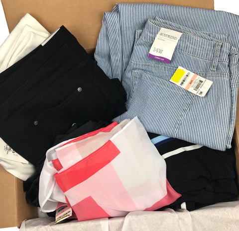 Macy’s Women’s Reseller Bulk Lot - 14 Pieces